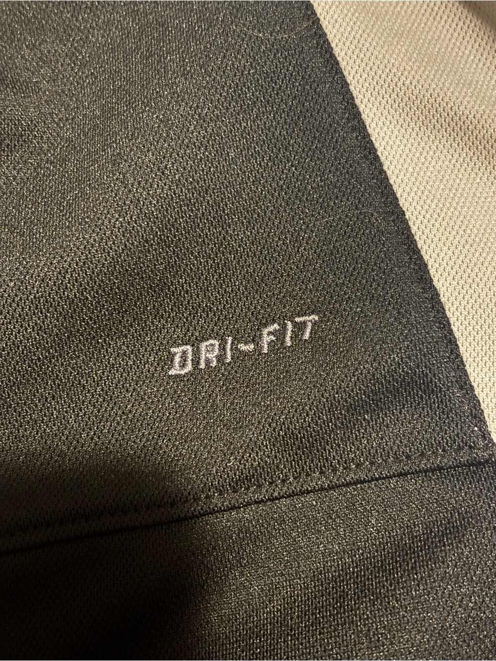 Nike Jacket - Picture 6 of 8